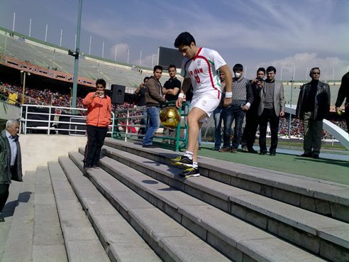 حبدرویش با 30ساعت روپایی رکوردجهان را میشکند / ساخت مستند رکورددار گینس توسط تلویزیون قطر! حبدرویش با 30ساعت روپایی رکوردجهان را میشکند / ساخت مستند رکورددار گینس توسط تلویزیون قطر!