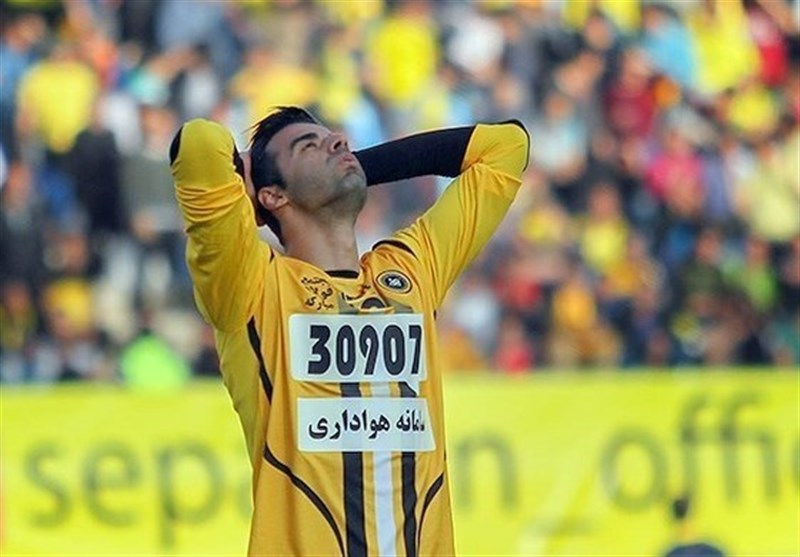 رباط صلیبی مسعود حسن‌زاده پاره شد